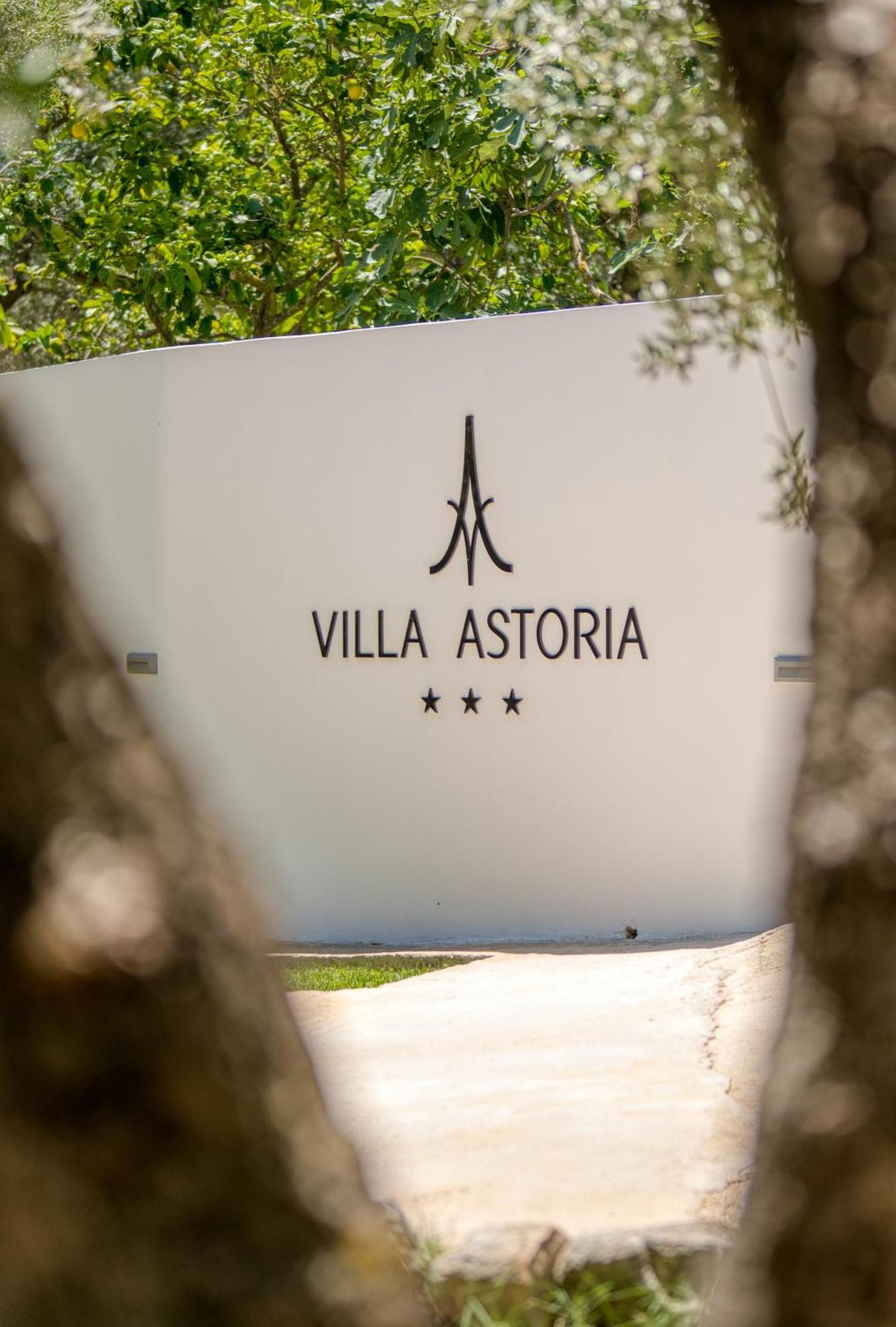 Villa Astoria Keri Exterior photo
